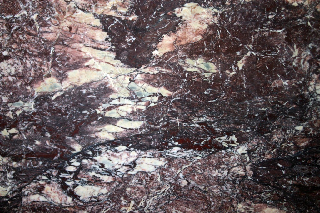 BRECCIA DE MEDICI